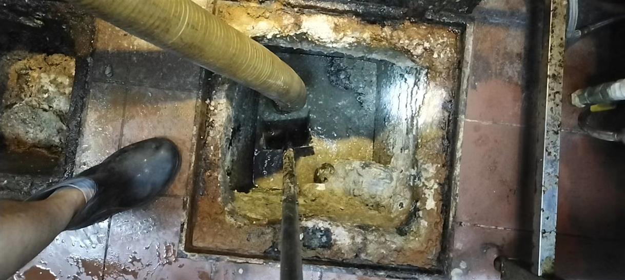 腾冲化油池清理-污水池清掏