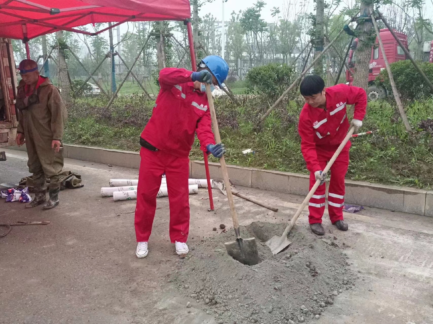腾冲管道疏通哪家好】及时进行市政管道清淤